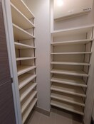 靴箱 コスモリード新宿余丁町