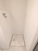 洗濯機置場 コスモリード新宿余丁町