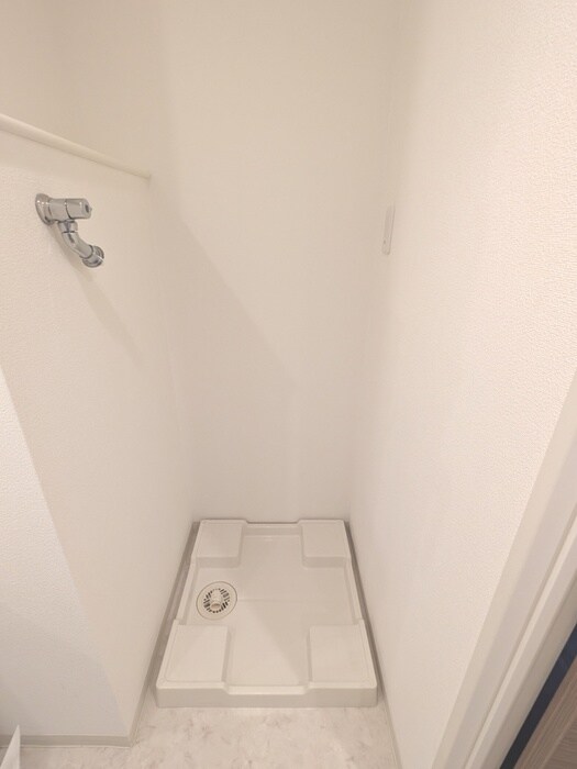 洗濯機置場 コスモリード新宿余丁町