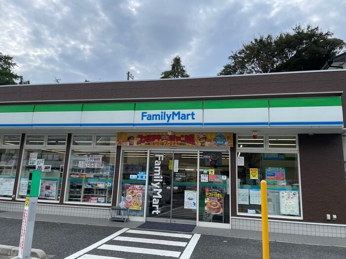 ファミリーマート(コンビニ)まで350m 市川ル－ラルタウン壱番館