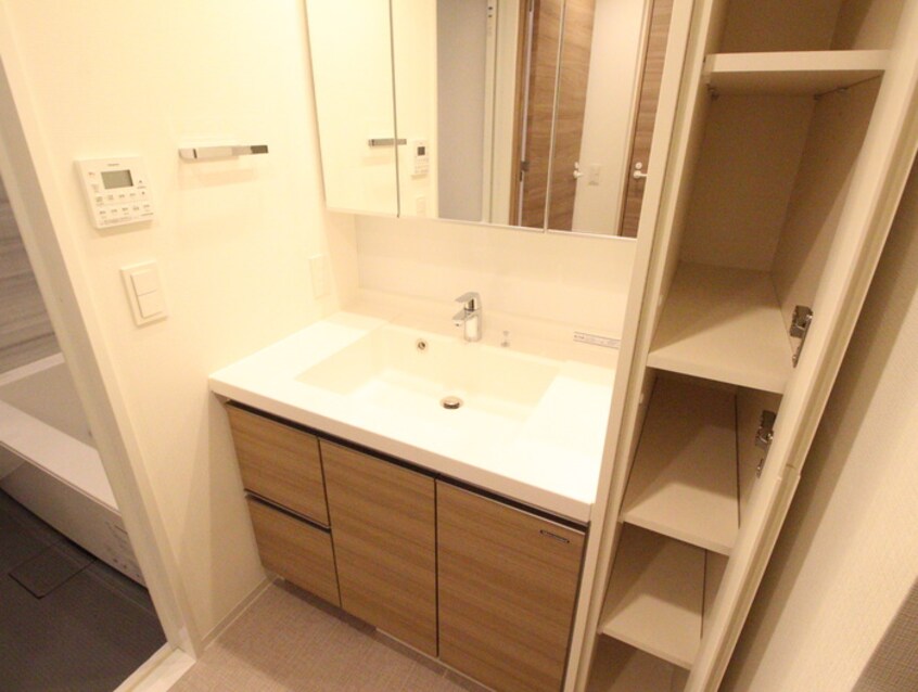 洗面 ラティエラ板橋