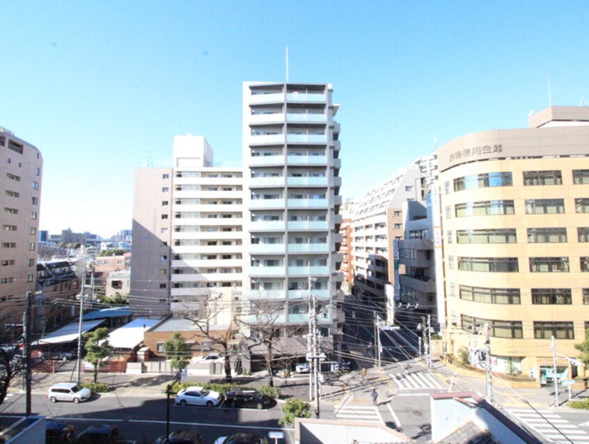 室内からの展望 ラティエラ板橋