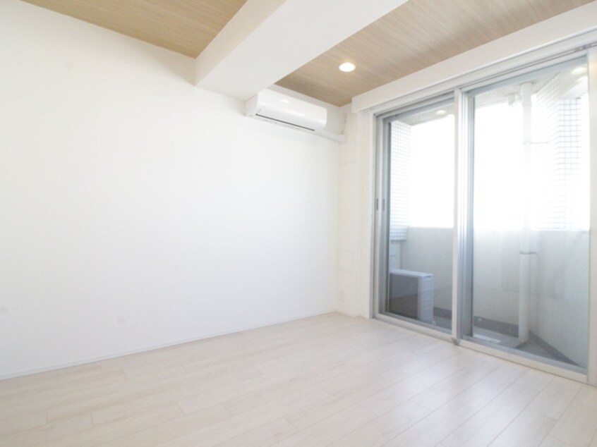 居室 レジディア中野