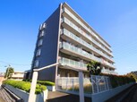 ファミール江田