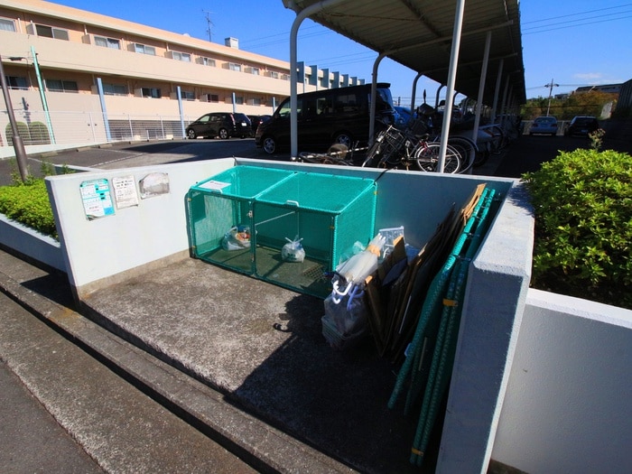 周辺環境 ファミール江田