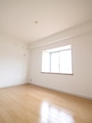 居室 ファミール江田