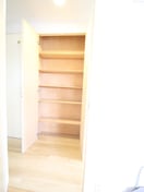 収納 ファミール江田