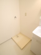 洗濯機置場 ファミール江田