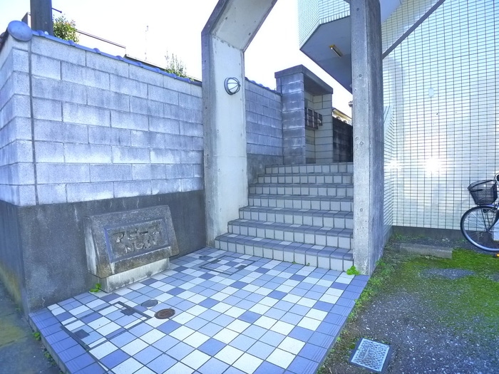 エントランス部分 アピ－ズＮｏ．１１