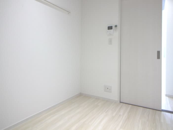 居室 HermitagedeYokosukaKinugasa