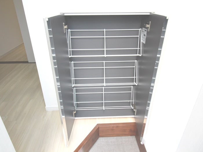 靴箱 HermitagedeYokosukaKinugasa