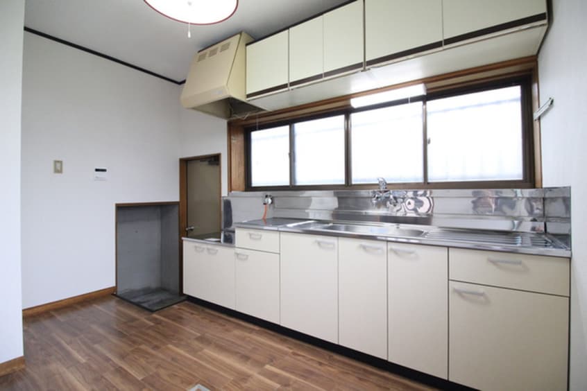 キッチン 友田町貸家