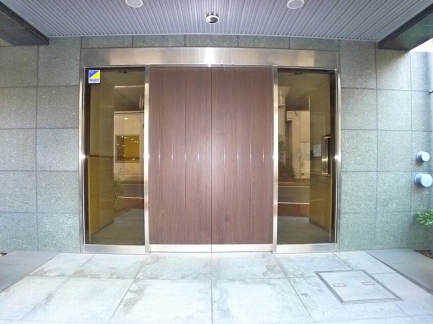 エントランス部分 レジディア秋葉原