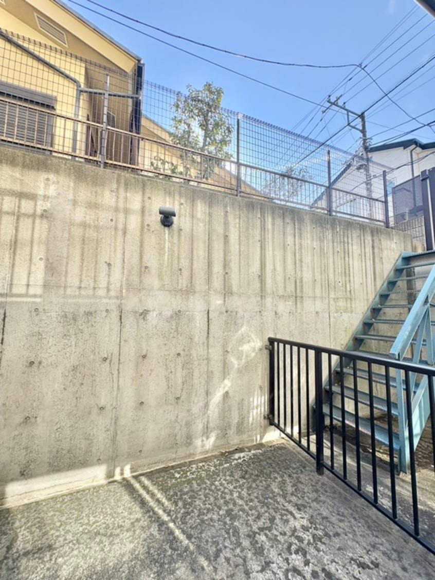 室内からの展望 ブル－ベル上井草