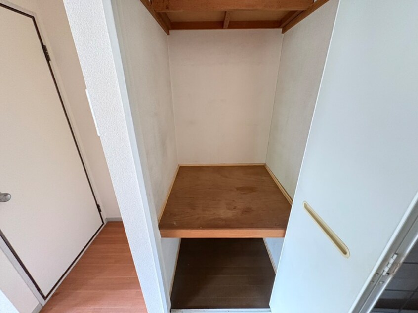 収納 エクセル南山