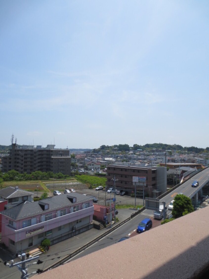 室内からの展望 Ｊｏｙ　ｏｆ　Ｌｉｆｅ鶴川