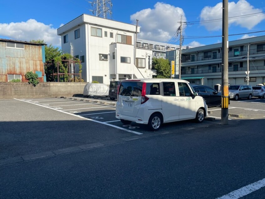 駐車場 シャルム和広