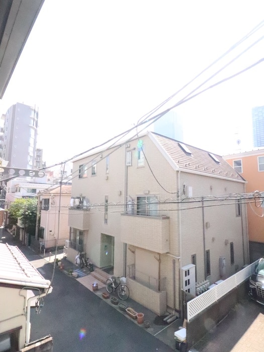 室内からの展望 ビエナ赤坂