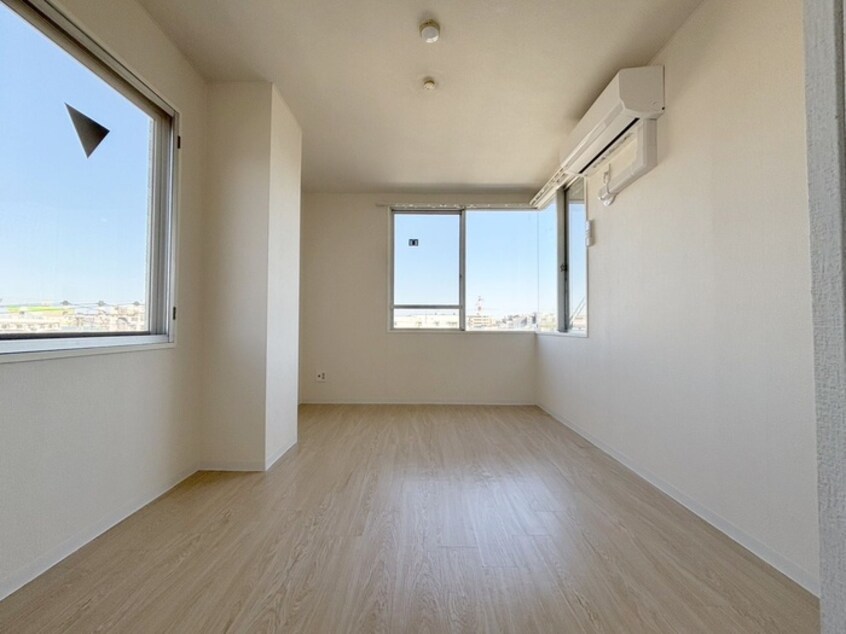 居室 エレガントプラザ