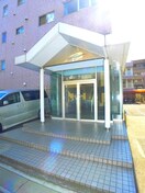 エントランス部分 エレガントプラザ