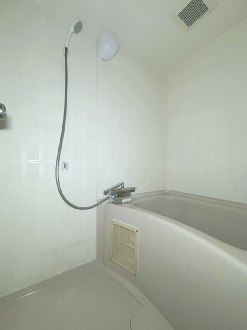 バス／シャワールーム等 エレガントプラザ