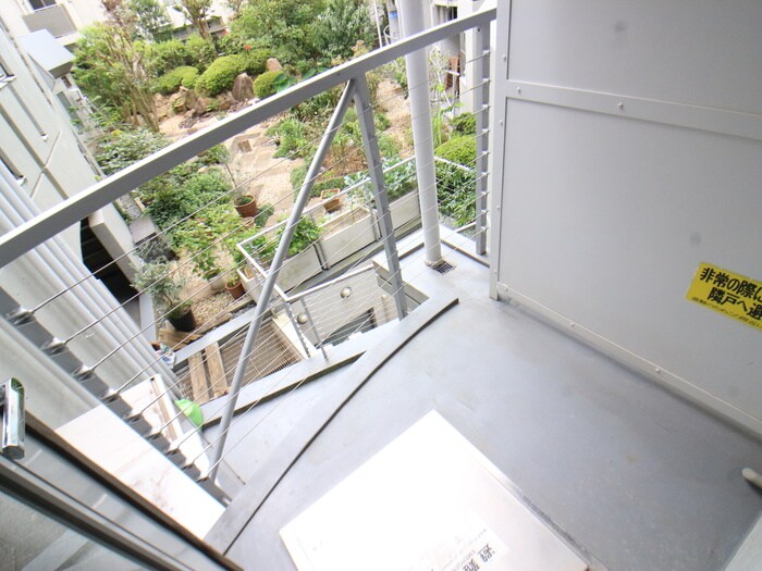 ベランダ・バルコニー グレース成城