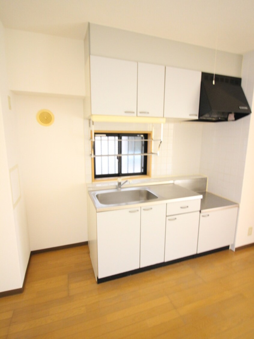 キッチン サンヒルズ泉