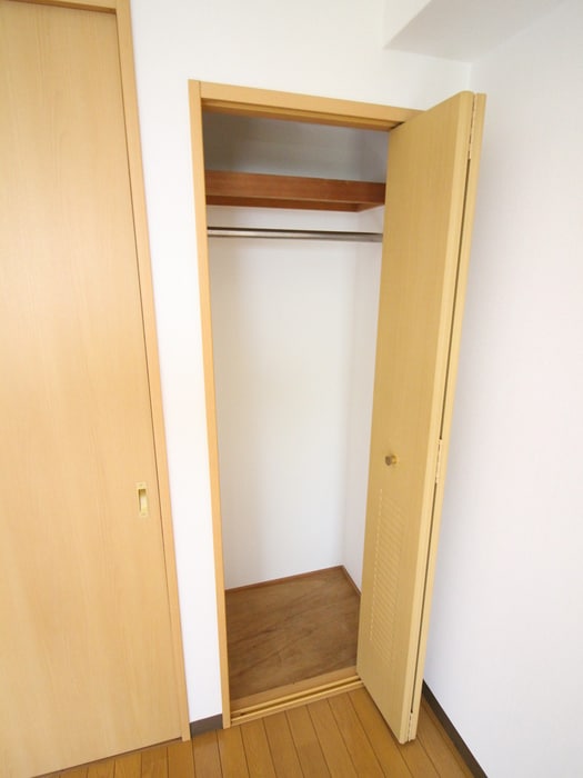 収納 サンヒルズ泉