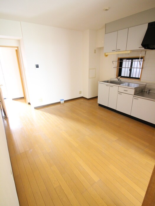 内観写真 サンヒルズ泉