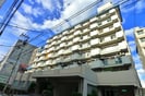 三信マンションの外観