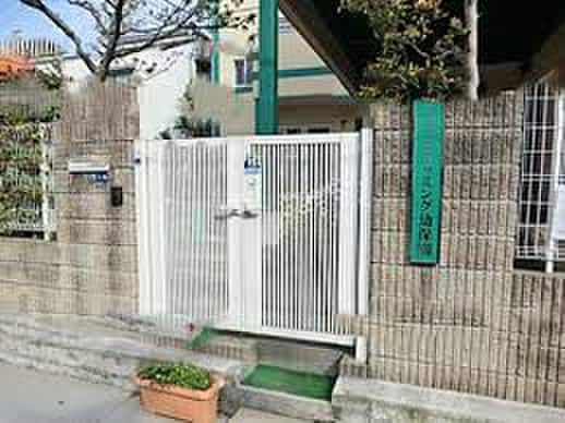 ブルゥミング幼保園(幼稚園/保育園)まで505m サンパレス