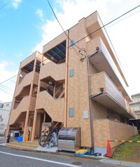 セントヤマト徳丸Ｄ館