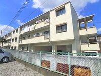 ラフィーヌ新井