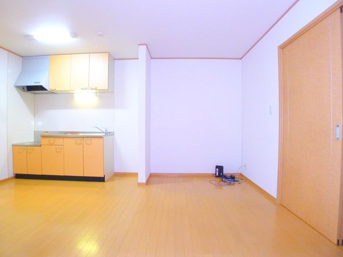 居室 Sepia Court F