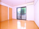 居室 Sepia Court F