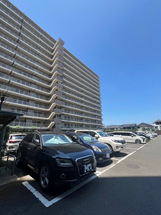 駐車場 ﾌﾟﾚﾐｱﾑﾌﾟﾚｲｽ草加松原(404)