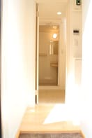 玄関 アザーレ生田