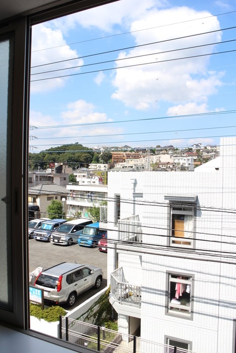 室内からの展望 アザーレ生田