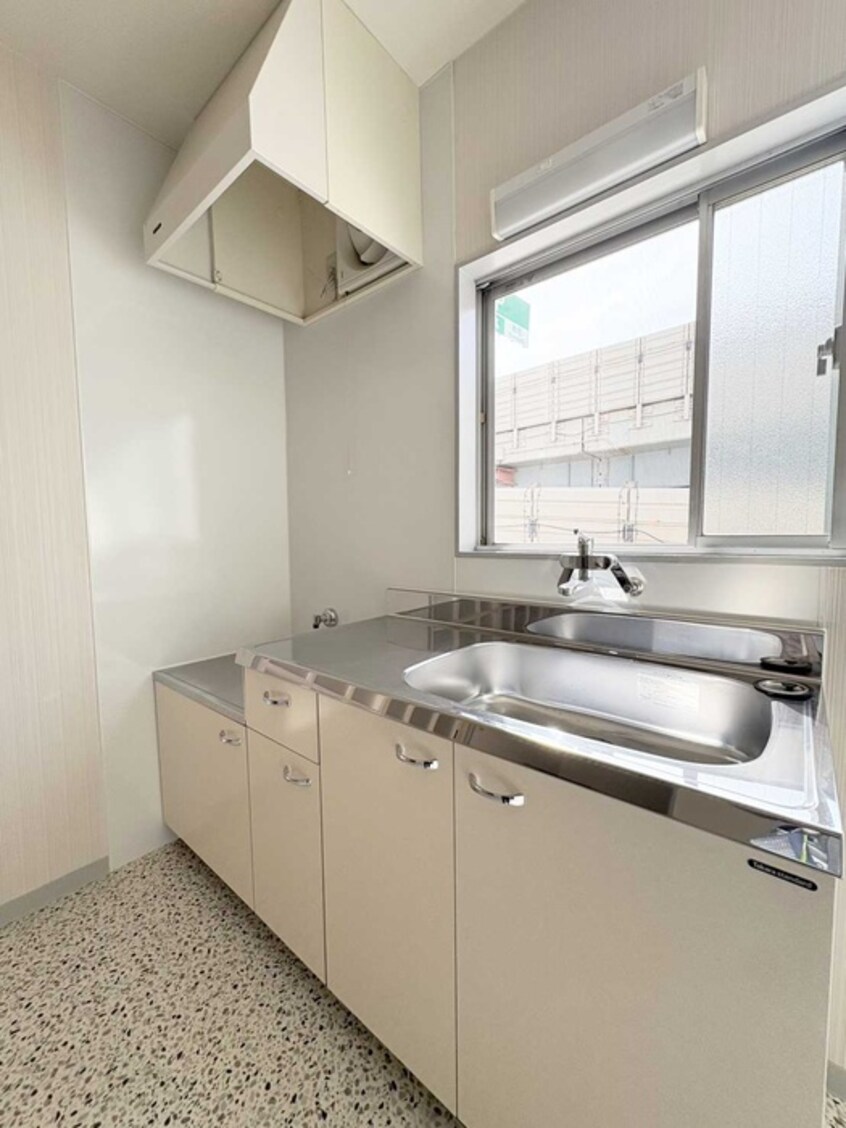 キッチン 蓮田ビル