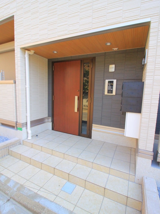 エントランス部分 アンジュール北町