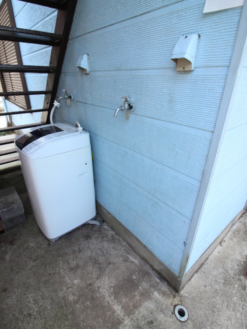 洗濯機置場 ハイツＫ６（釜台）