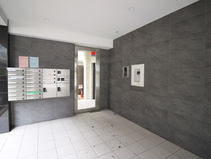 エントランス部分 緑３丁目マンション