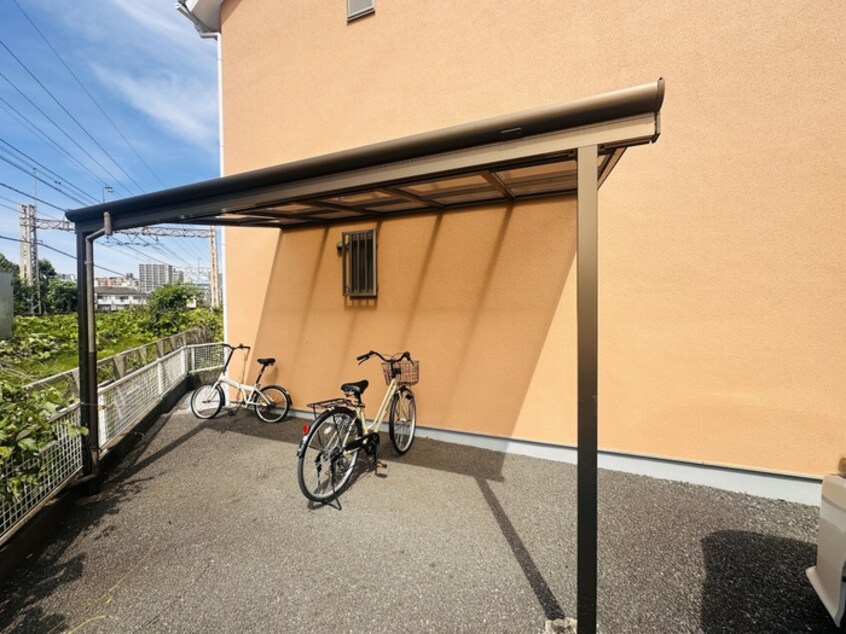 駐輪場 つつじヶ丘ビレッジ