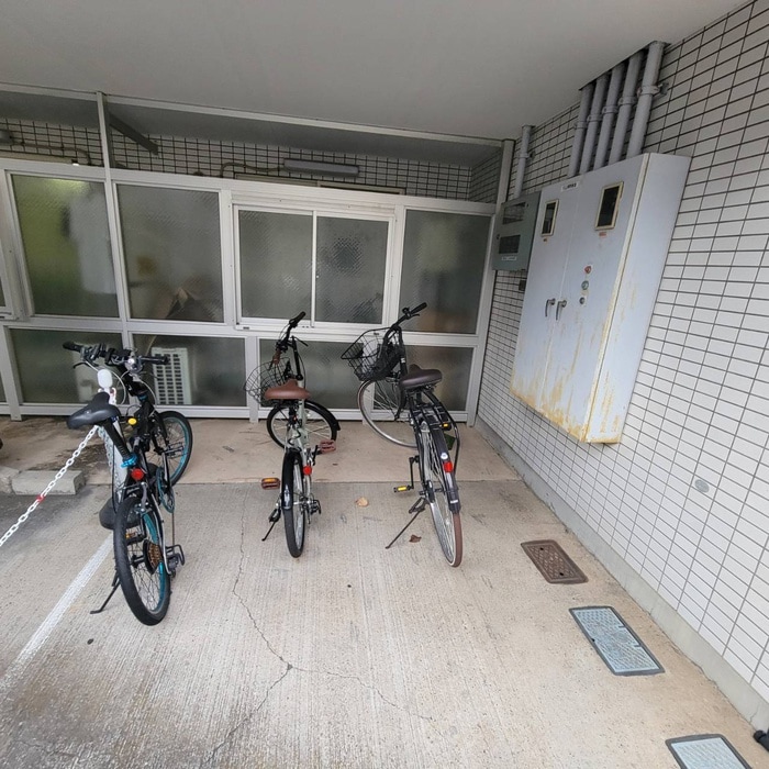 駐輪場 ヴェルデコリーナ東林間