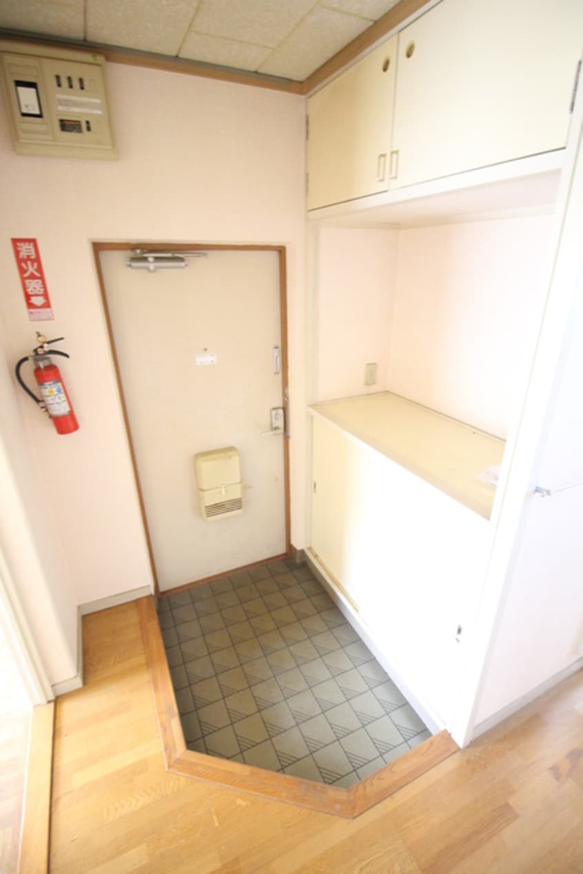 玄関 エスポワール湯本