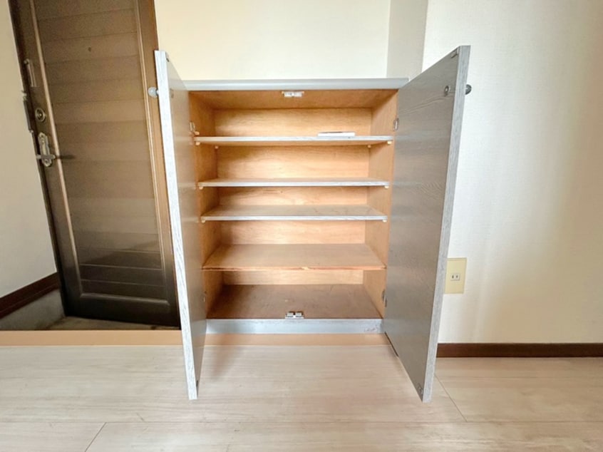 靴箱 小榑ハイツ