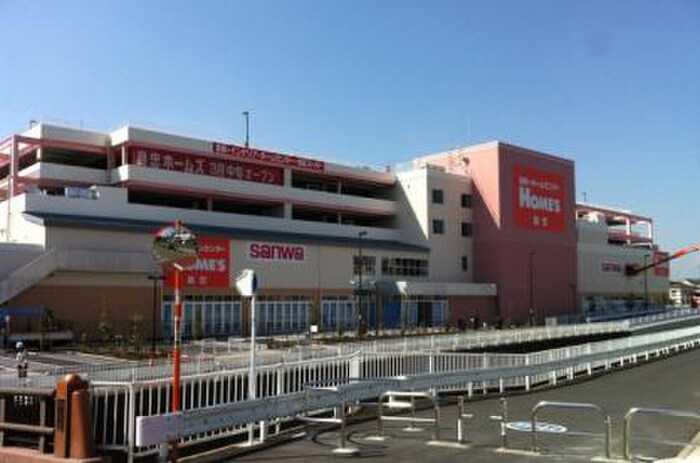 島忠ホーム(電気量販店/ホームセンター)まで460m ハイネス四ツ木