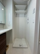 洗濯機置場 Der Grenze