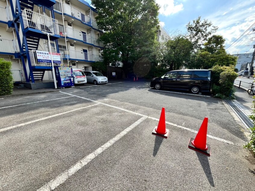 駐車場 蓮根ペガサスビル