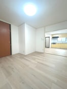 居室 ラディアンテ中野